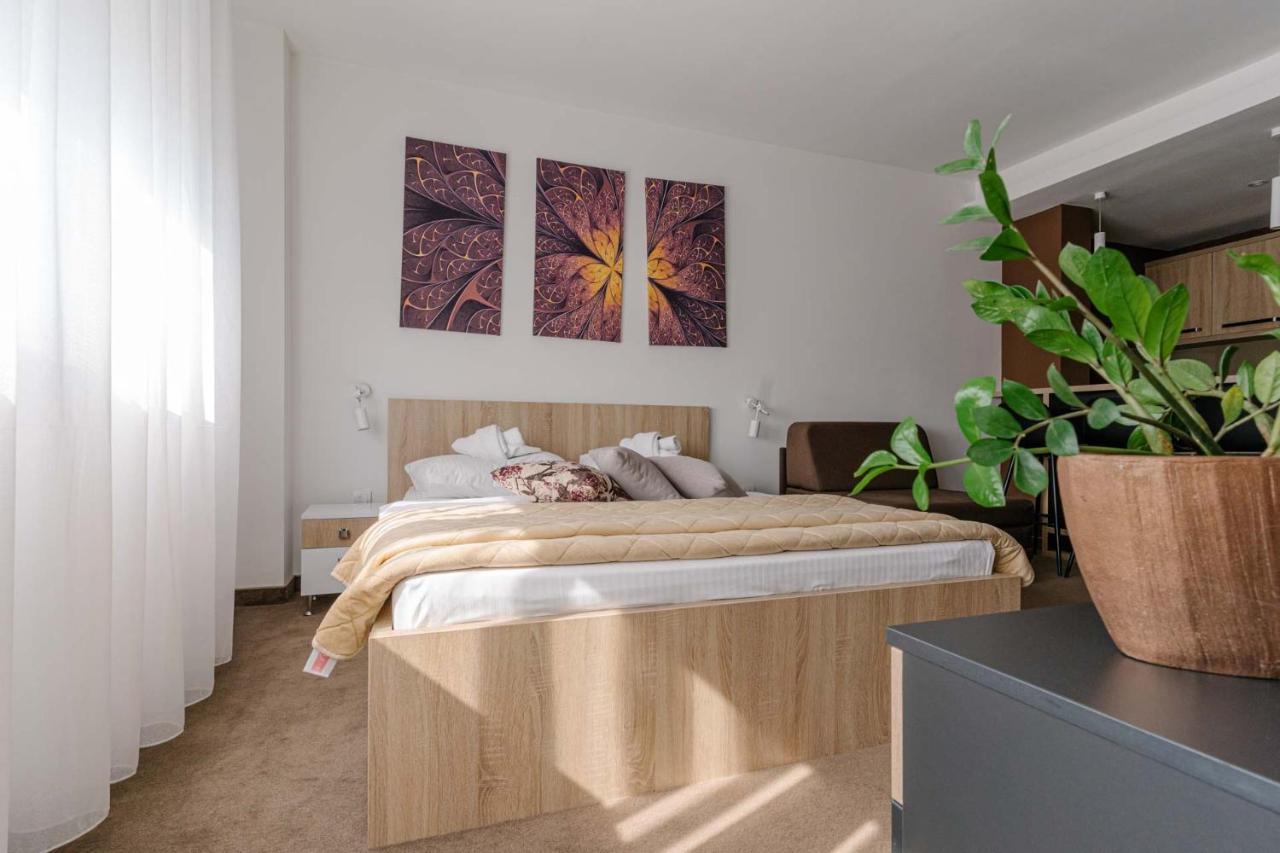 Nar Royalton Accommodation Nis Ngoại thất bức ảnh