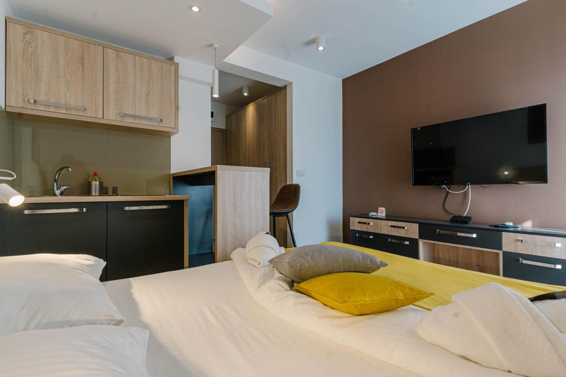 Nar Royalton Accommodation Nis Phòng bức ảnh