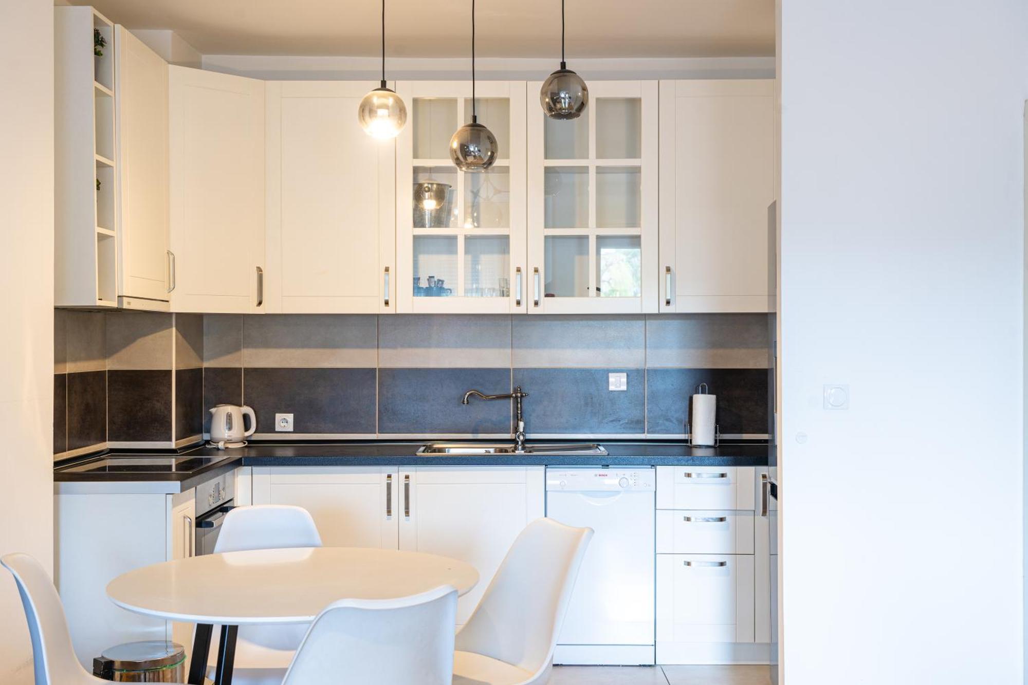 Nar Royalton Accommodation Nis Phòng bức ảnh