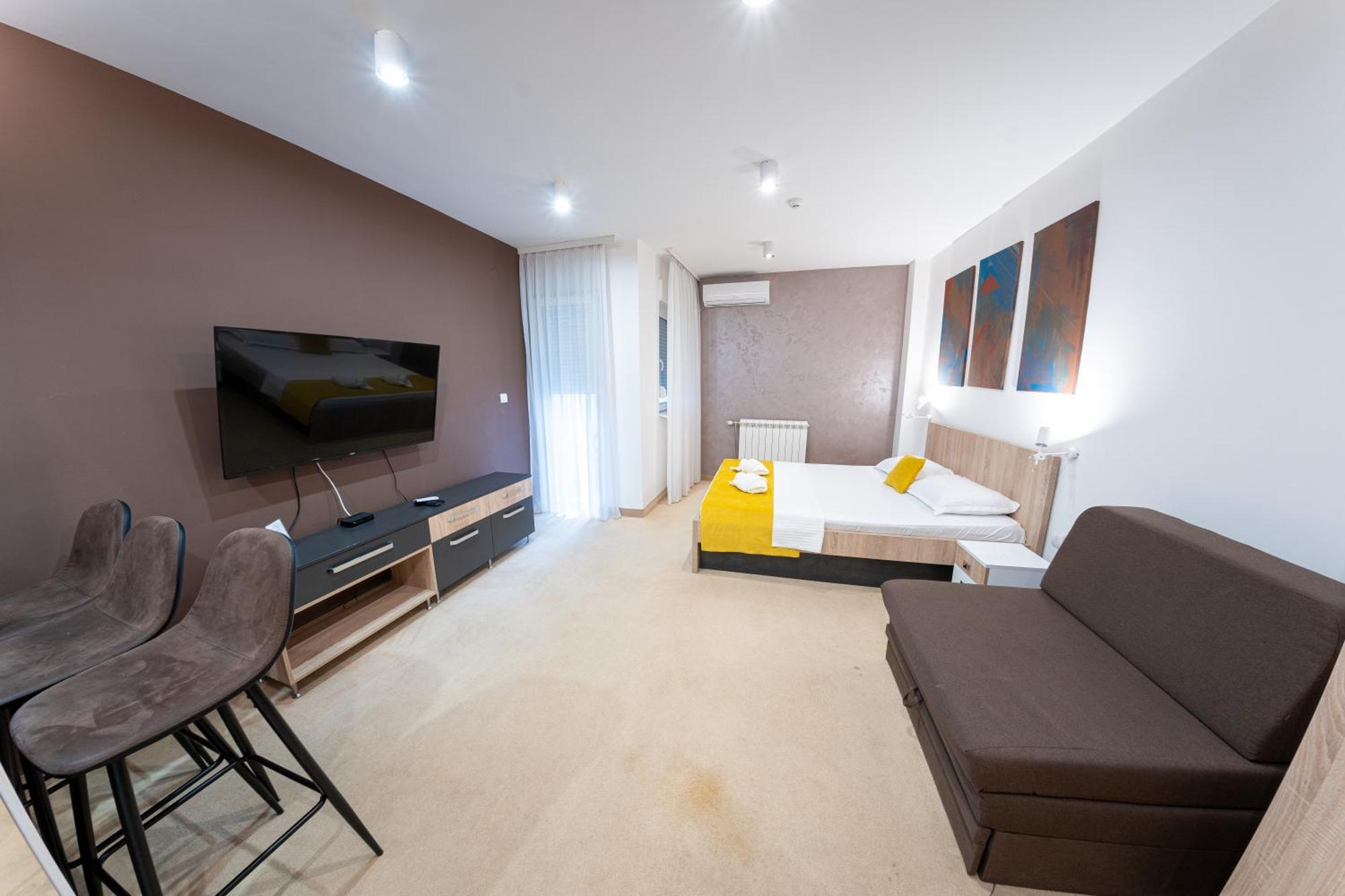 Nar Royalton Accommodation Nis Phòng bức ảnh