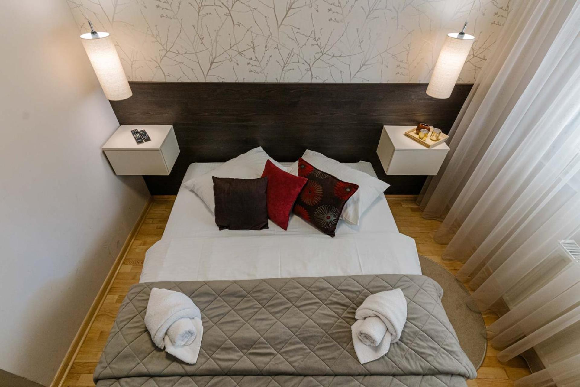 Nar Royalton Accommodation Nis Ngoại thất bức ảnh